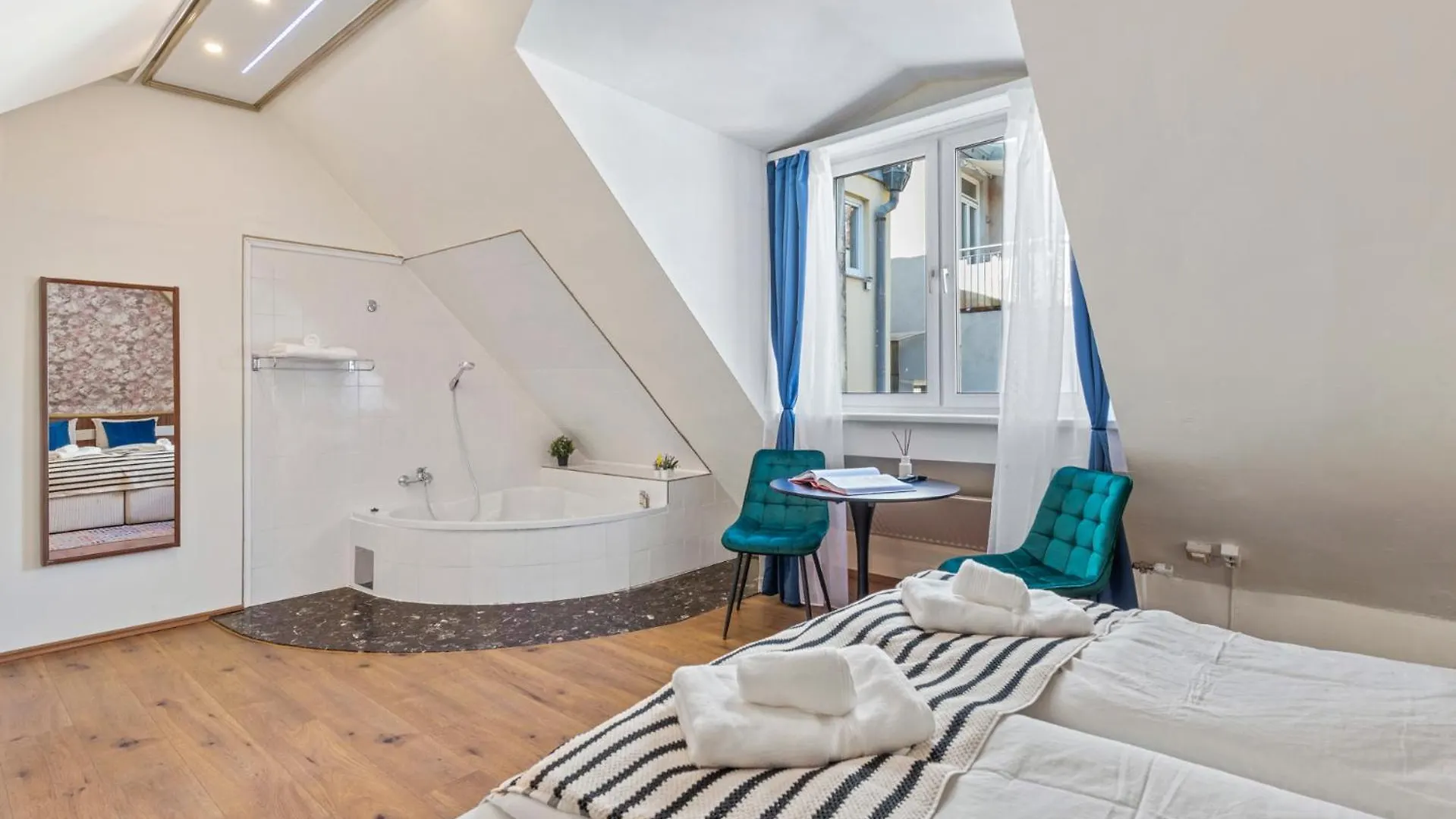 K22 Smart Rooms Vídeň 0*,  Rakousko